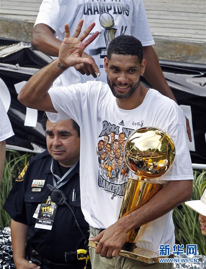 球员们的高 球员们的高