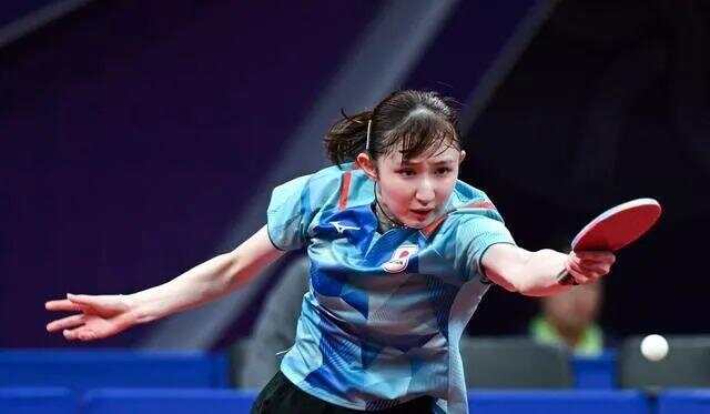 后腰一脚前 后腰一脚前